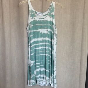 Raya Sun Green and White Tie-Dye Dress